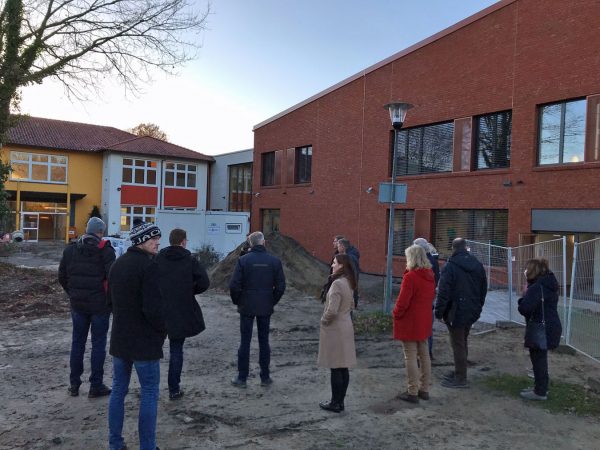 Außenbereich der Grundschule